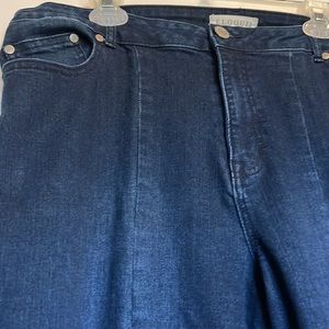 Eloquii Deep Black Cropped Ankle Jeans